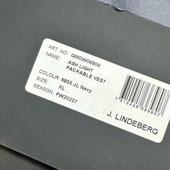 NWT J. Lindeberg Men’s Ash Light Navy Packable Full Zip Vest Golf- Size XL - Picture 4 of 14